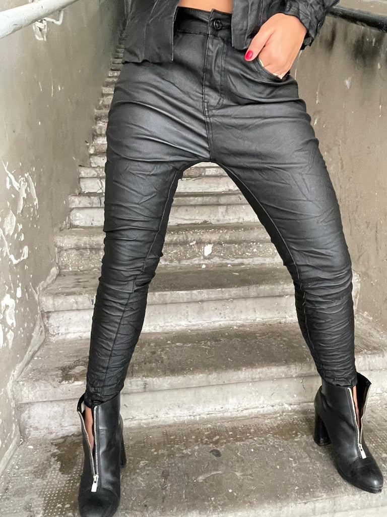 ⁨⁨מכנס דמוי עור לונה שחור⁩⁩ - misskakao.co.il